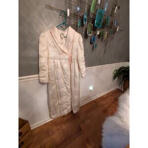 Vintage Gilligan O'Malley Satin Robe Womens M Embroidered Floral Puffer Granny